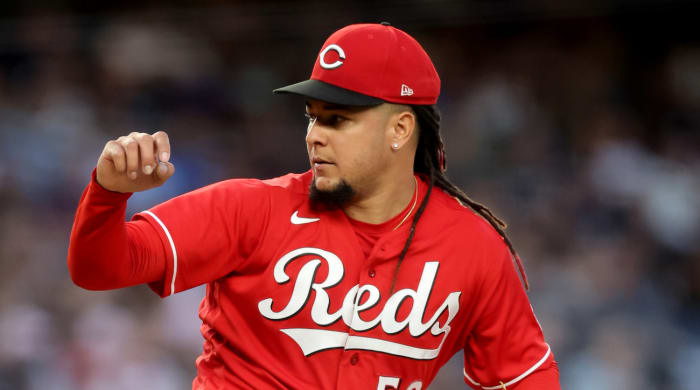 Cincinnati Reds starting pitcher Luis Castillo (58) follows through on a pitch against the New York Yankees.